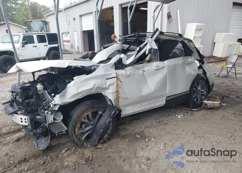 2020 Honda Cr-V Hybrid Touring from USA, damaged, VIN 7FART6H9XLE004278